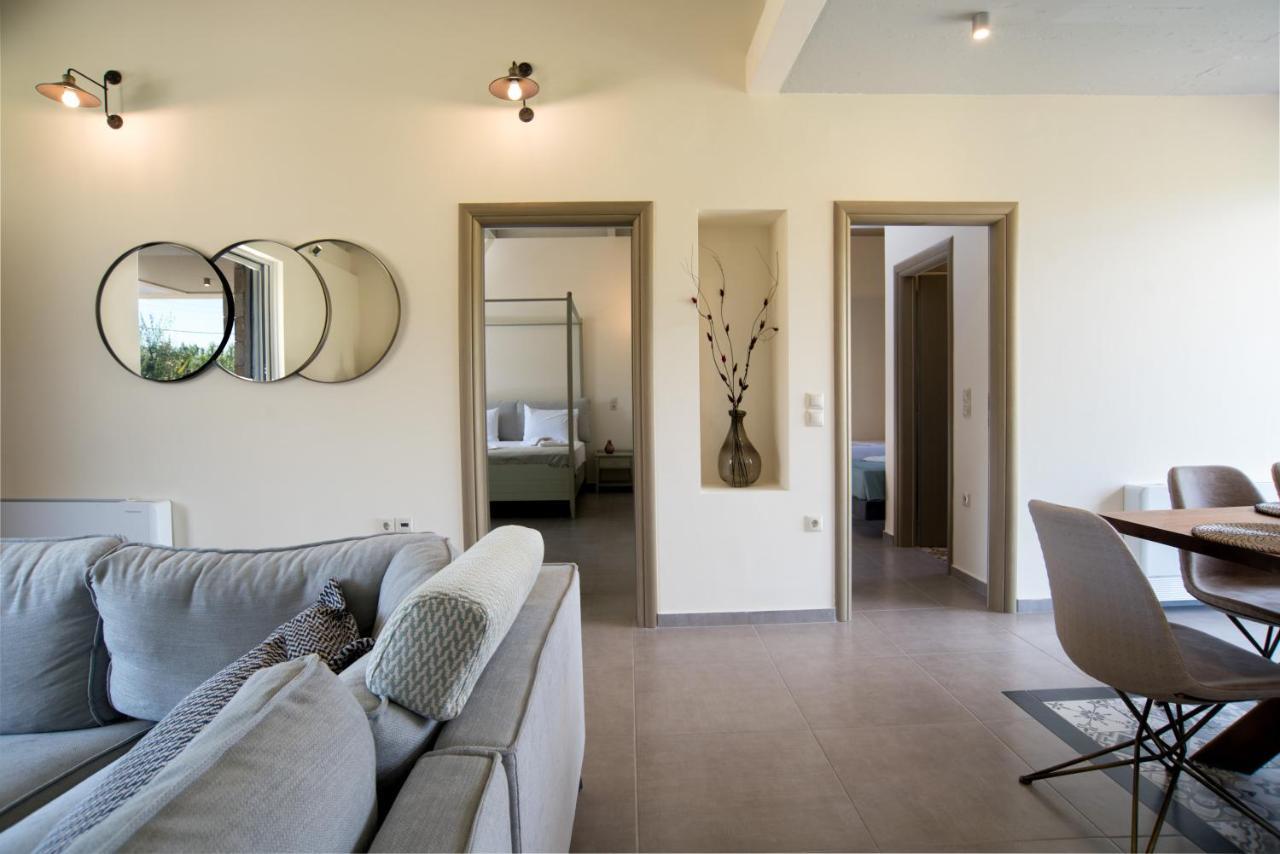 Three Stars Luxury Villas Moraitika Exterior photo